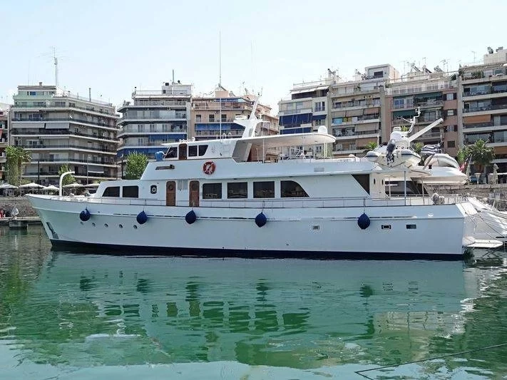 An image of Taka yacht