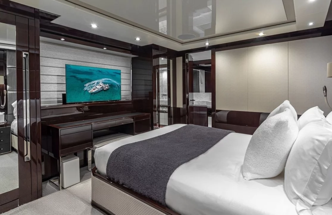 An image of Tc yacht
