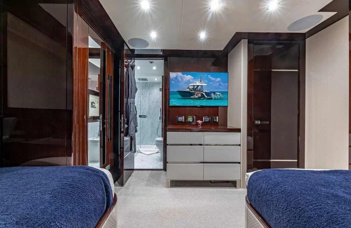 An image of Tc yacht