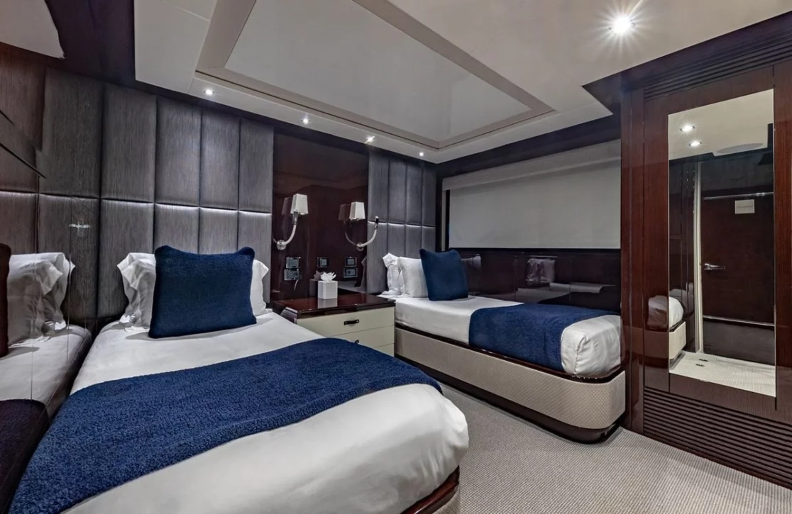 An image of Tc yacht