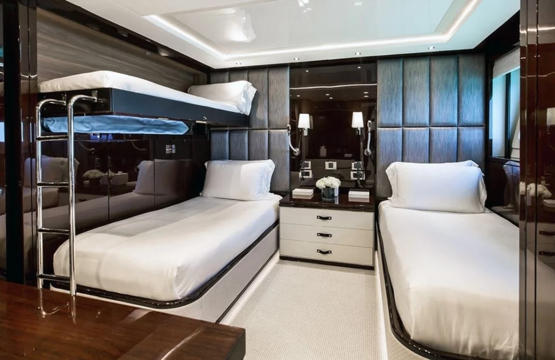 An image of Tc yacht