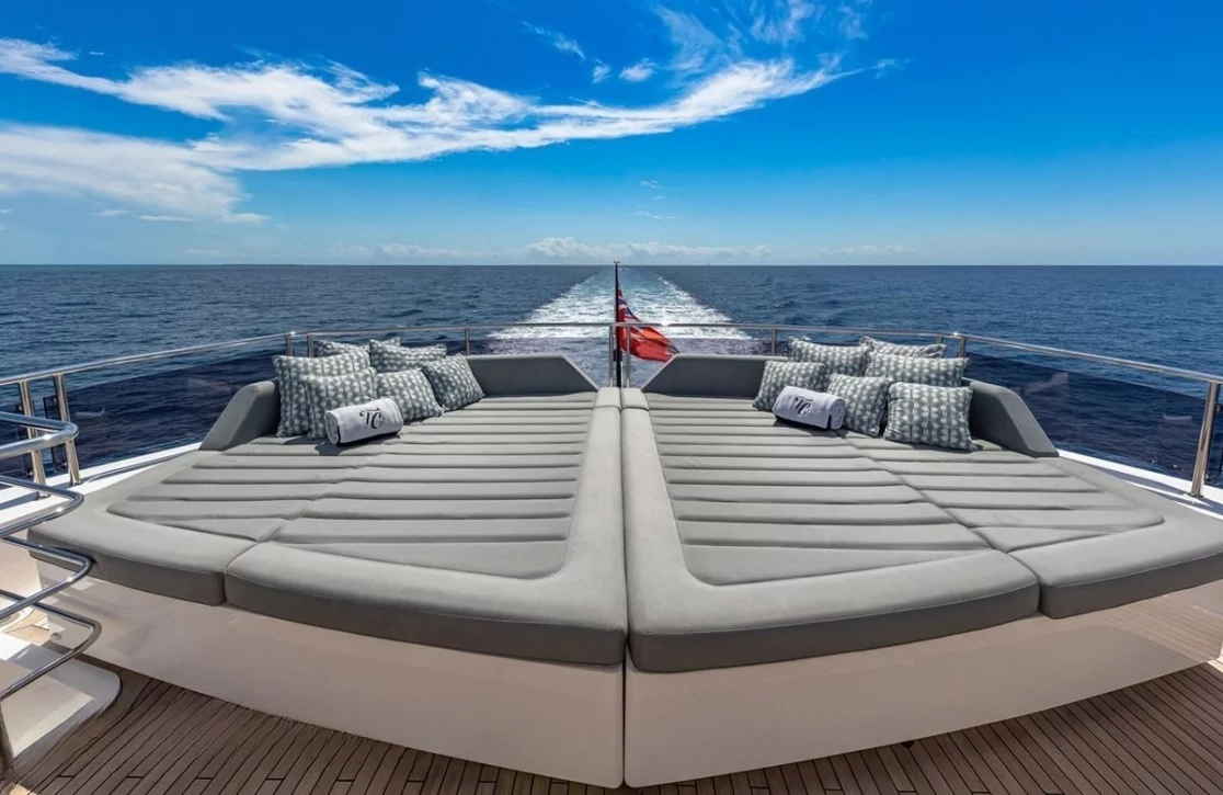 An image of Tc yacht