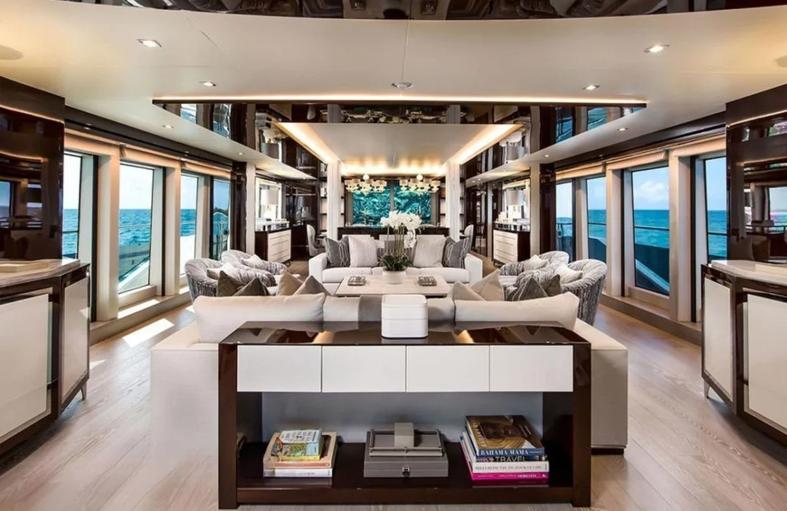 An image of Tc yacht