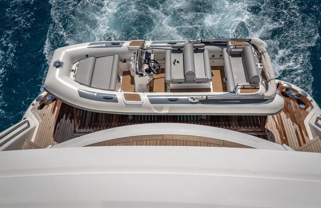 An image of Tc yacht