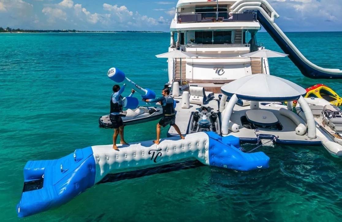 An image of Tc yacht