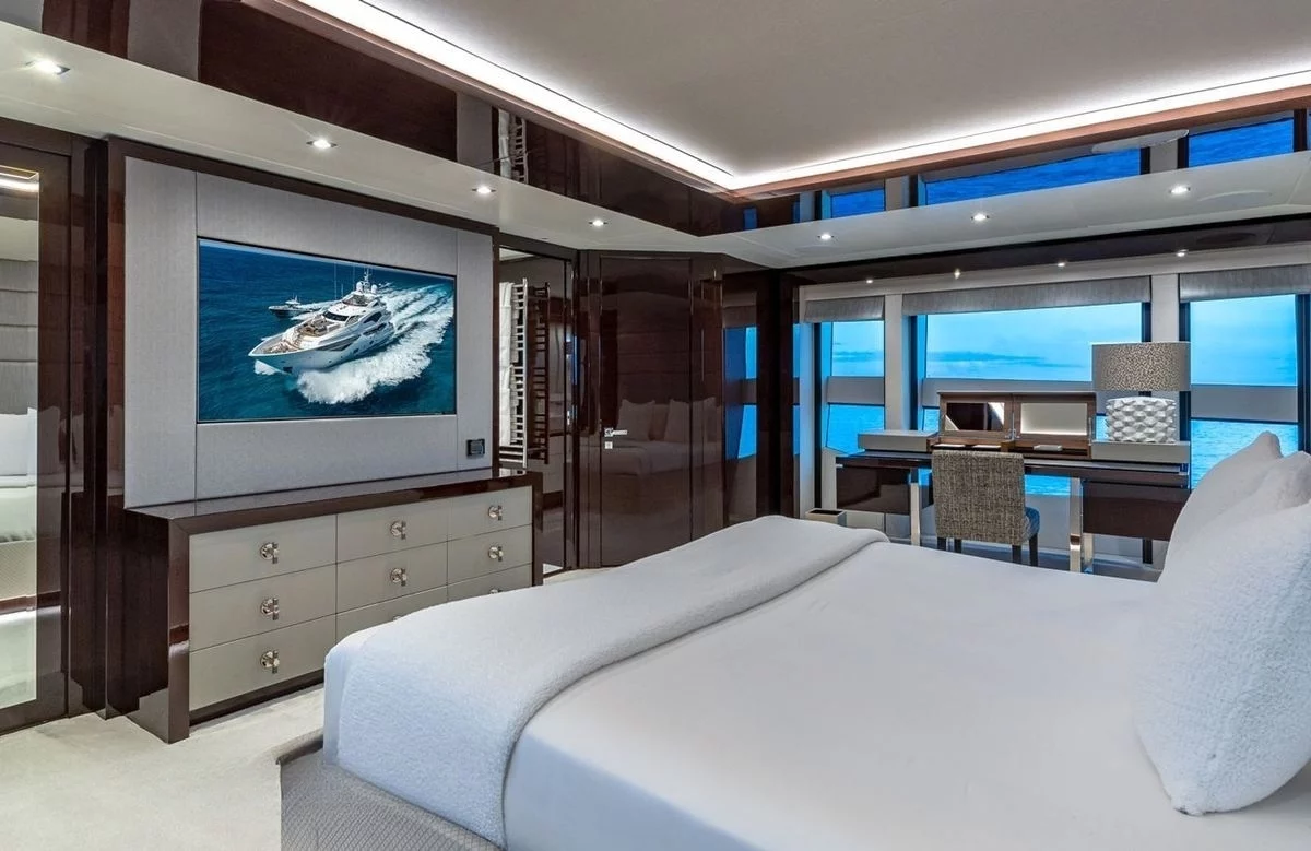 A preview of interior Bedroom cabin