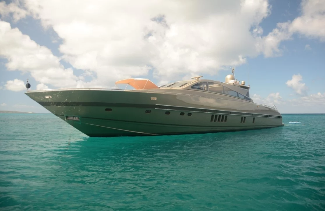 An image of Tender To yacht
