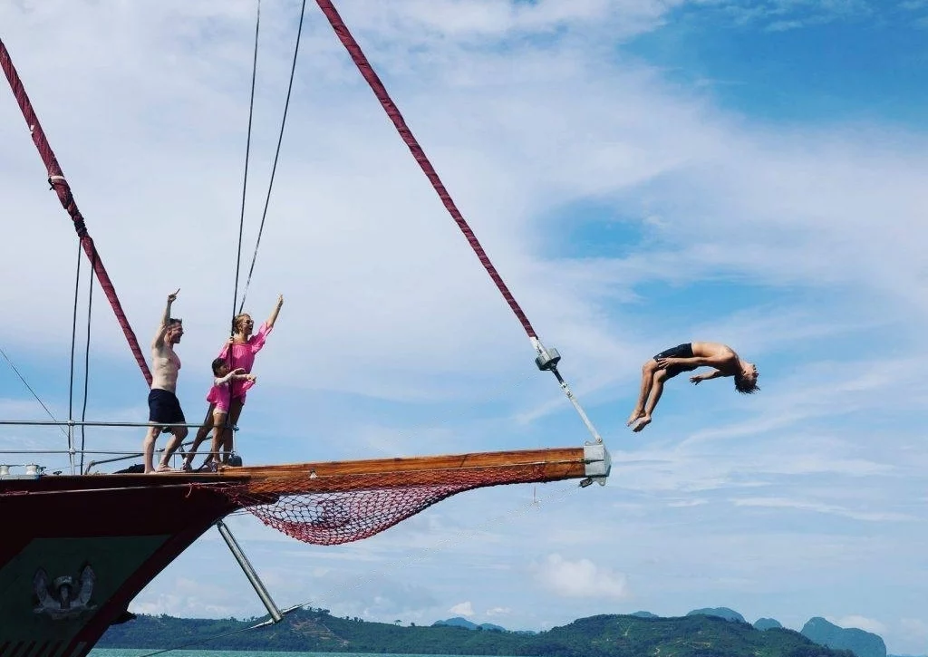 An image of The Blue yacht