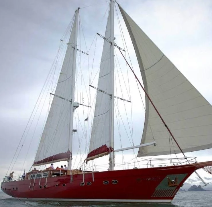 An image of The Blue yacht