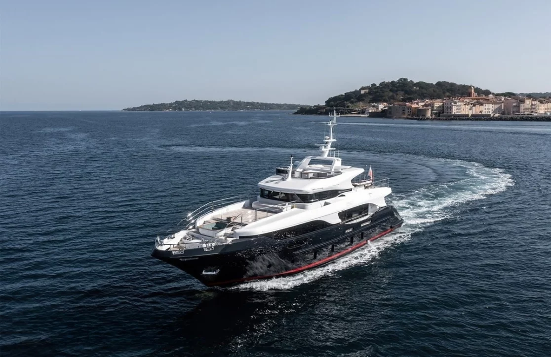 An image of Tonic Blue yacht