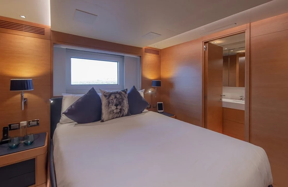 An image of Tonic Blue yacht
