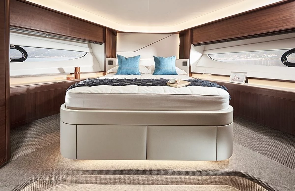 A preview of interior Bedroom cabin