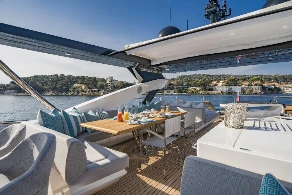 An image of Toro yacht