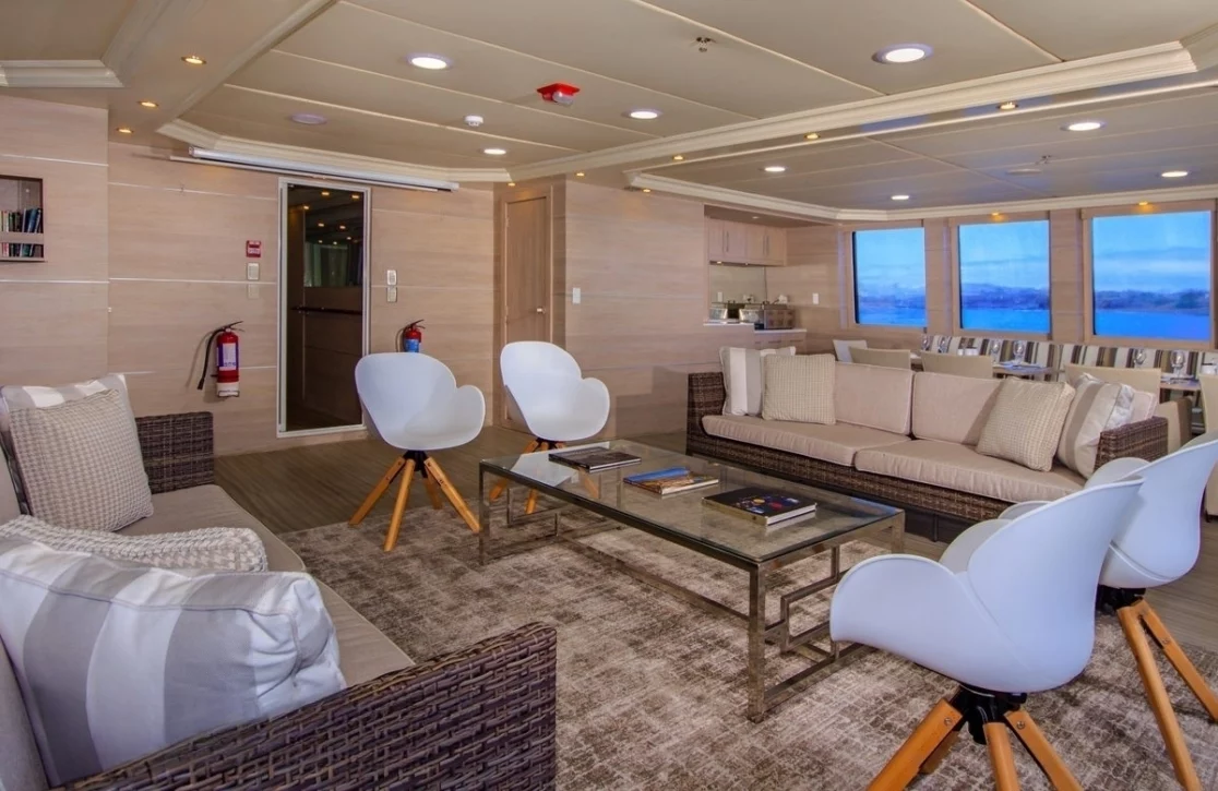 An image of Treasure yacht