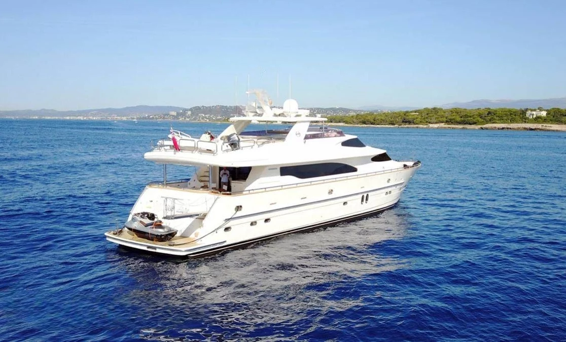 An image of Triple 888 Eight yacht