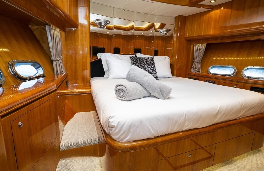 An image of Triple 888 Eight yacht