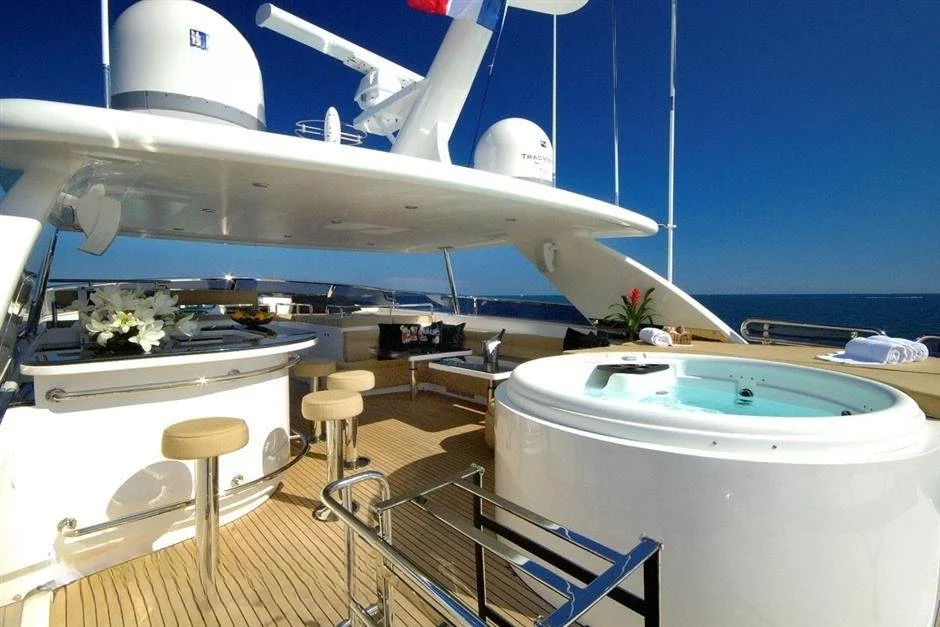 An image of Triple 888 Eight yacht