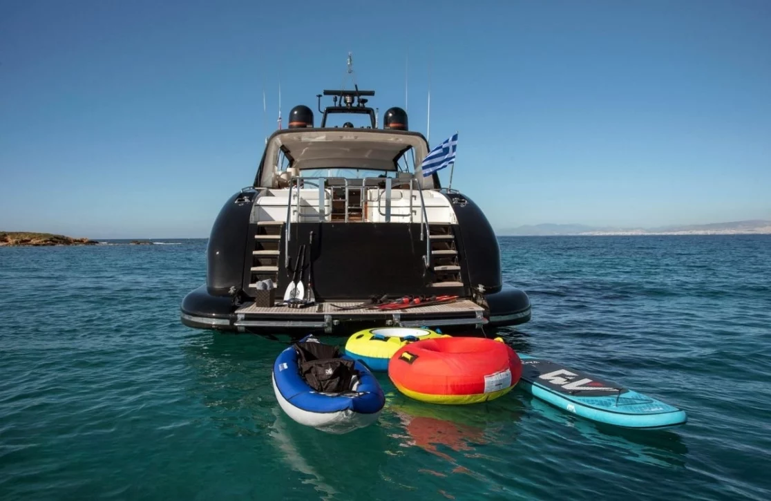 An image of Turn On yacht