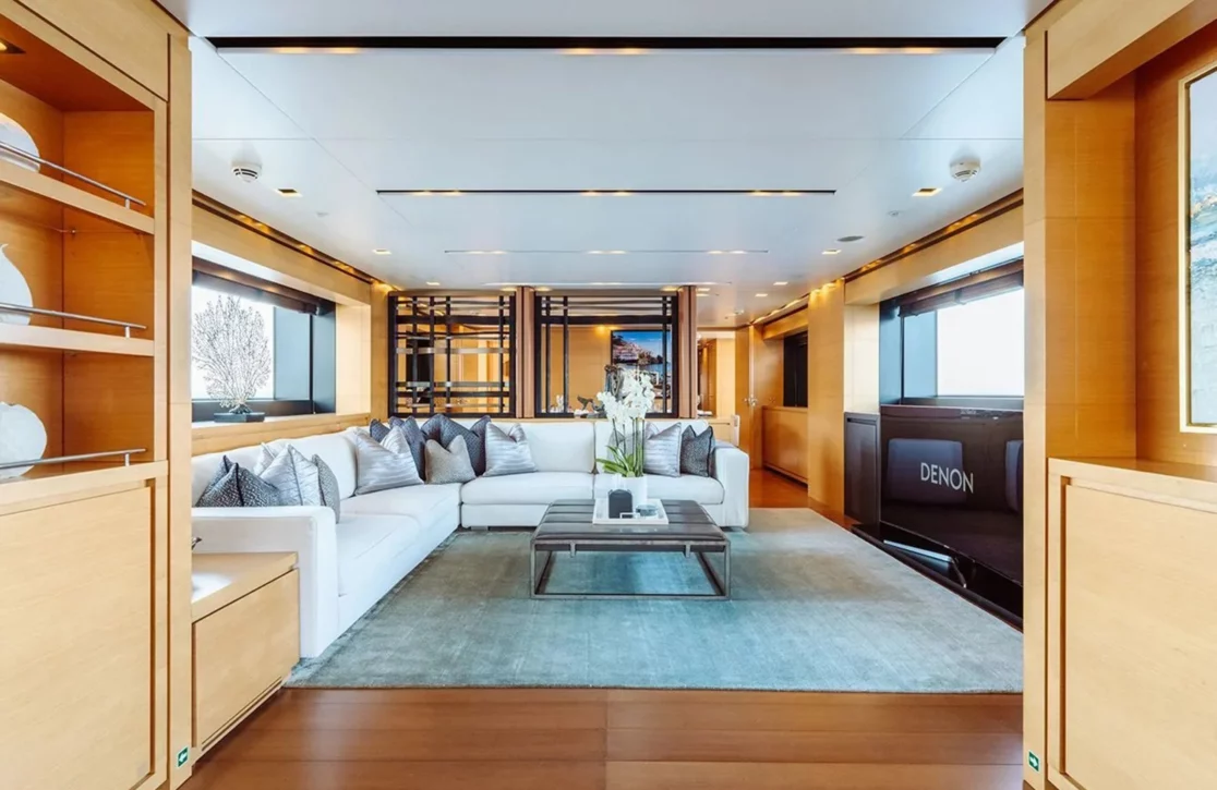 An image of Away yacht