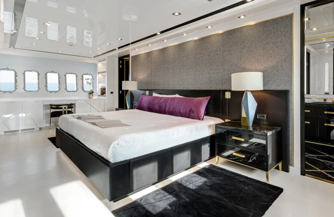An image of Da Vinci yacht