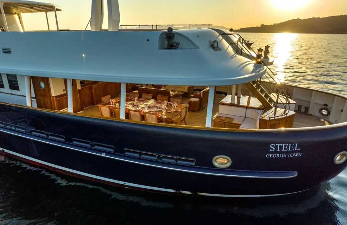 An image of Steel yacht