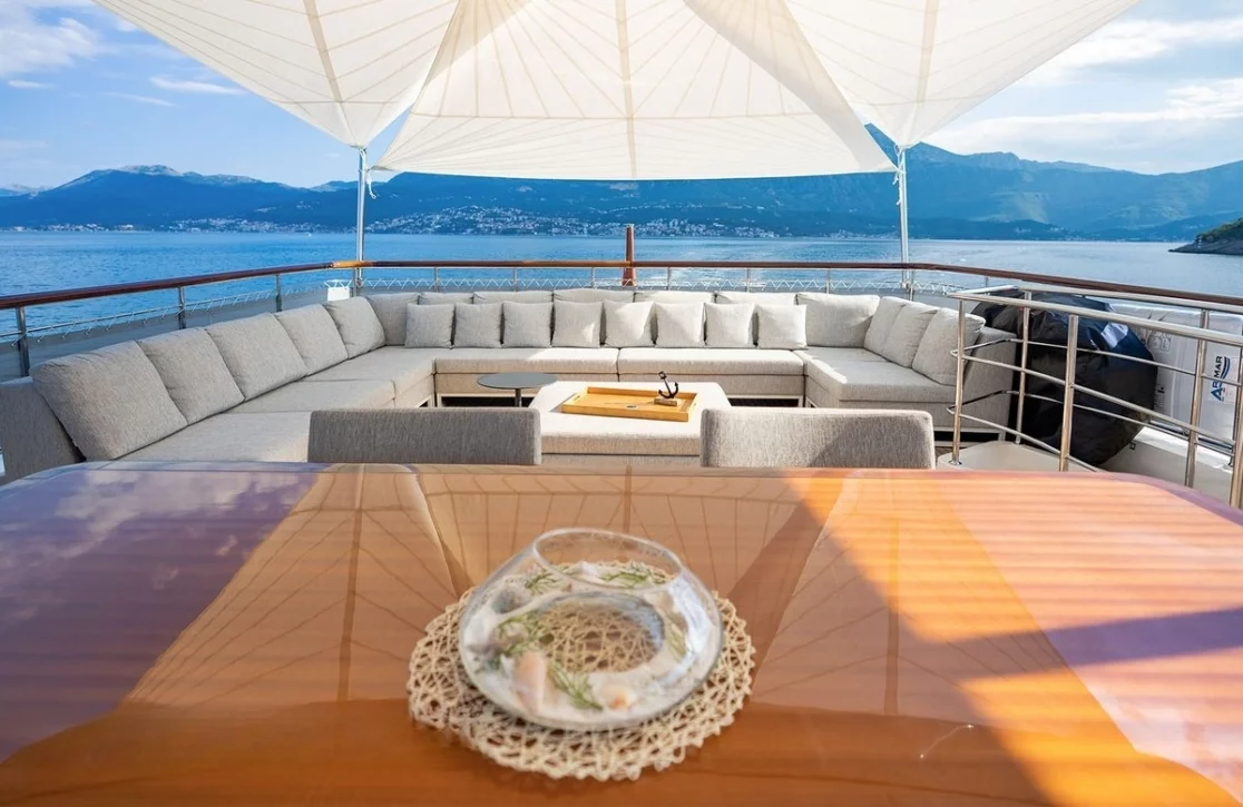 An image of Valentina II yacht