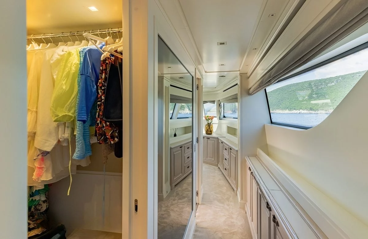 A preview of interior Closet