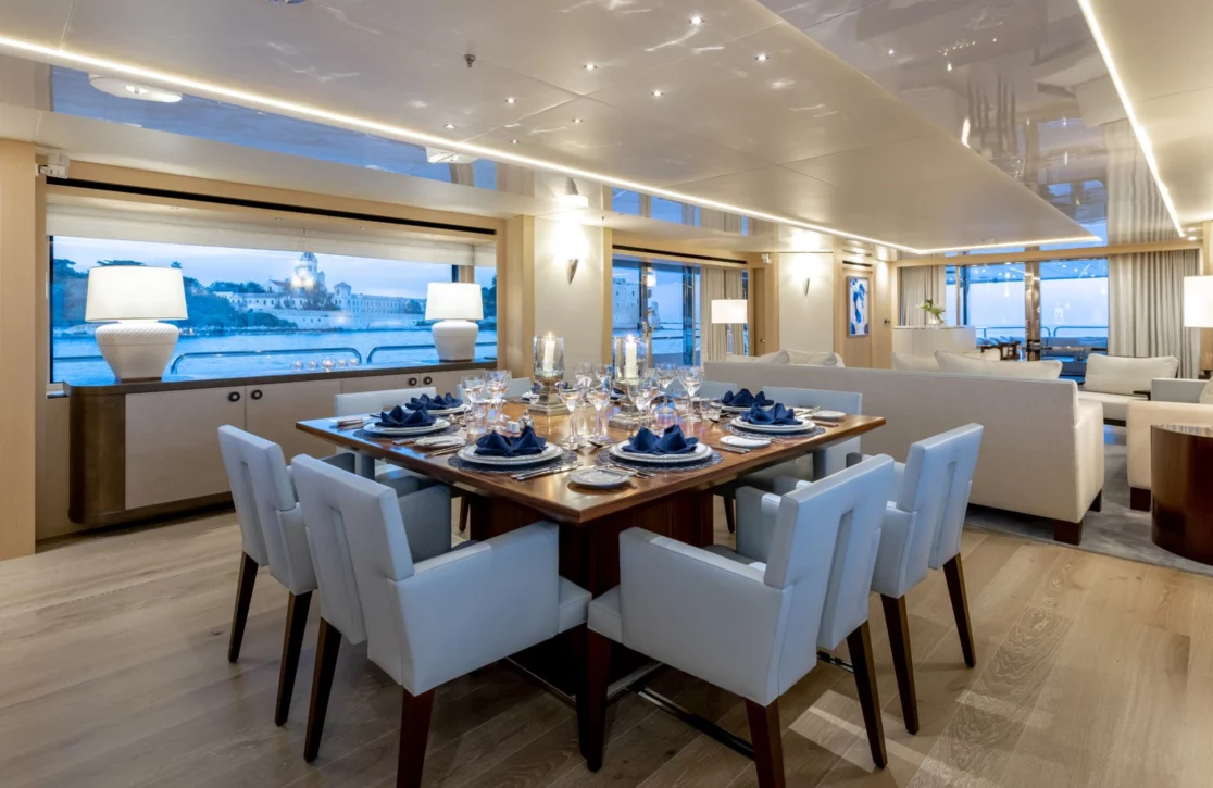 An image of Arados yacht