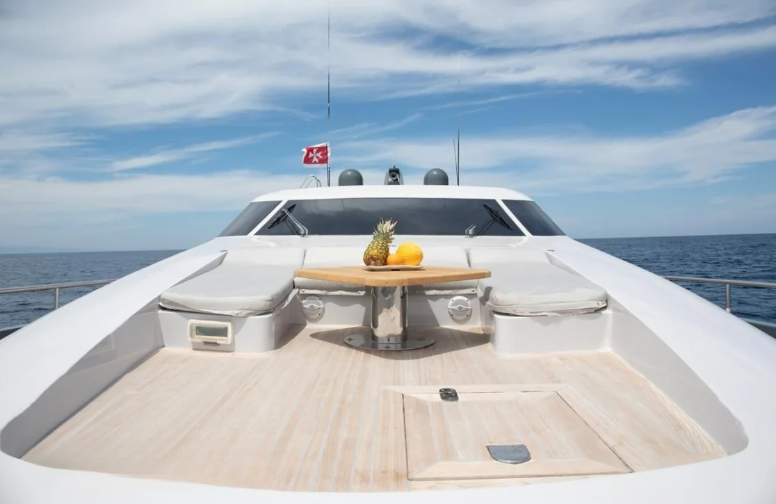 An image of Vevekos yacht