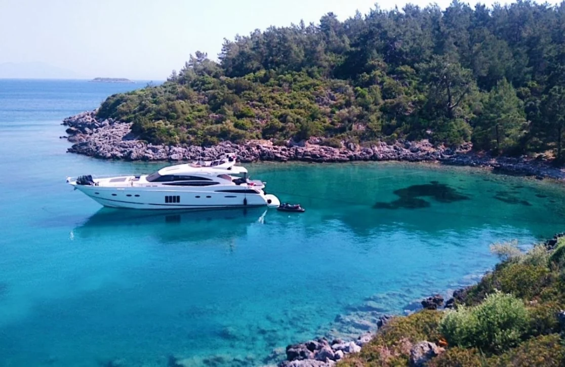 An image of Via yacht