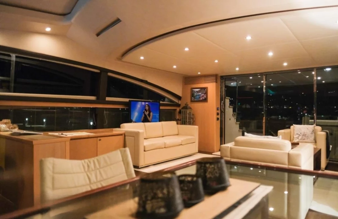 An image of Via yacht
