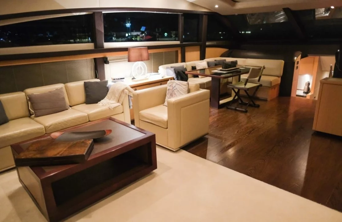 An image of Via yacht