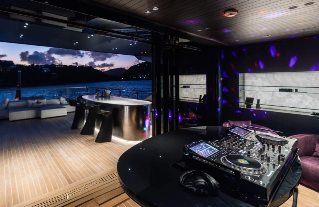 An image of Virtuosity yacht