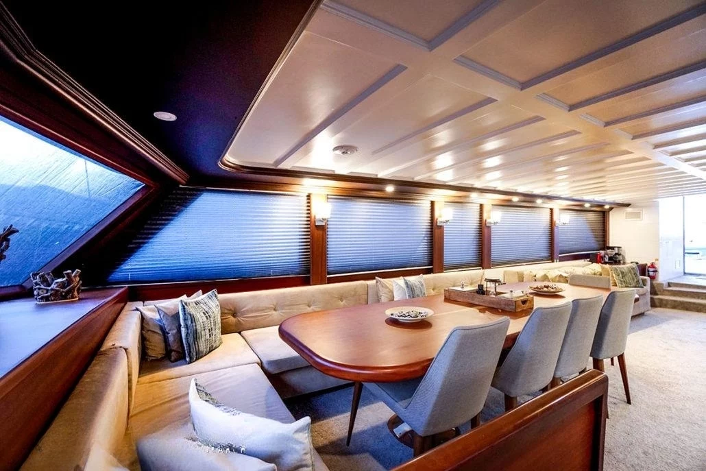 An image of Virtuoso yacht