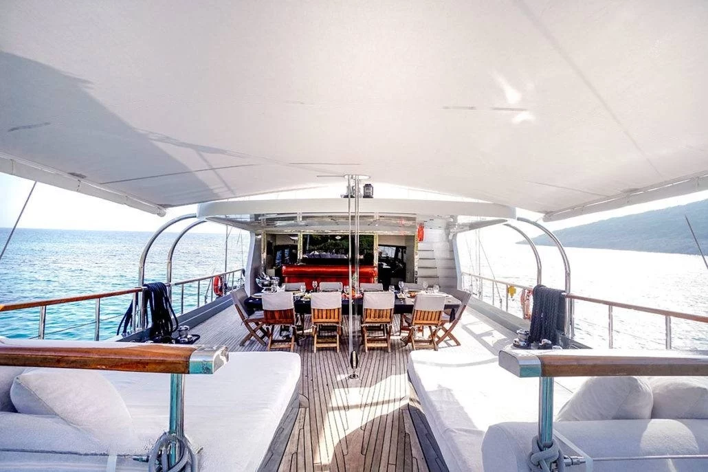 An image of Virtuoso yacht