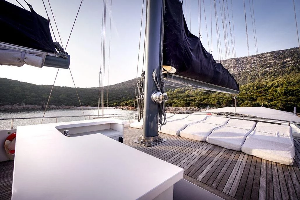An image of Virtuoso yacht