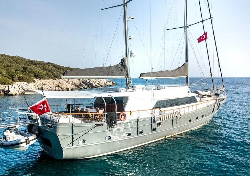 An image of Virtuoso yacht