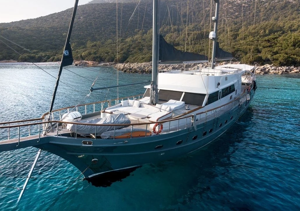 An image of Virtuoso yacht