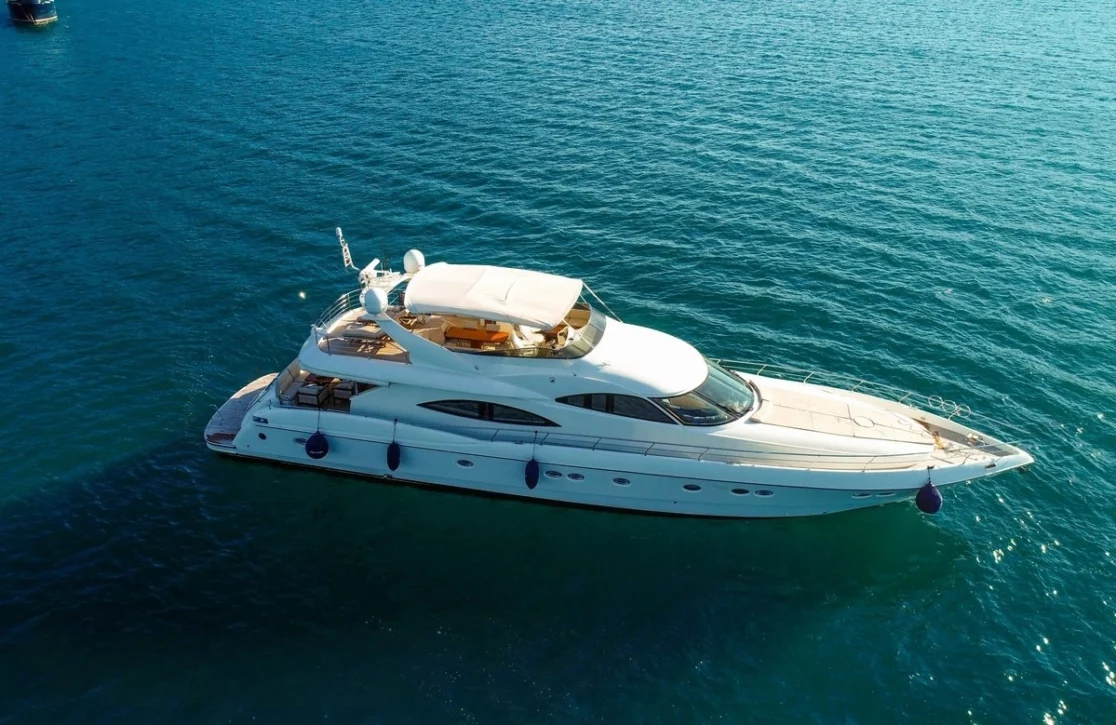 An image of Viva Lola yacht