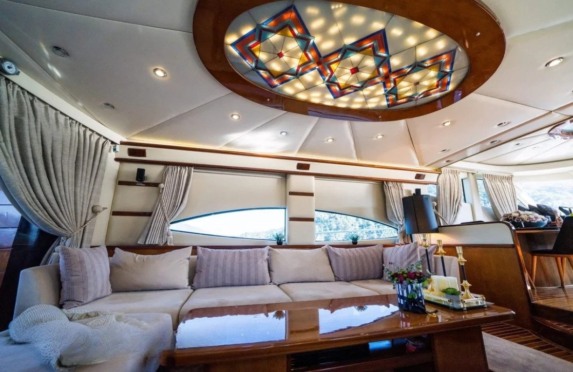 An image of Viva Lola yacht