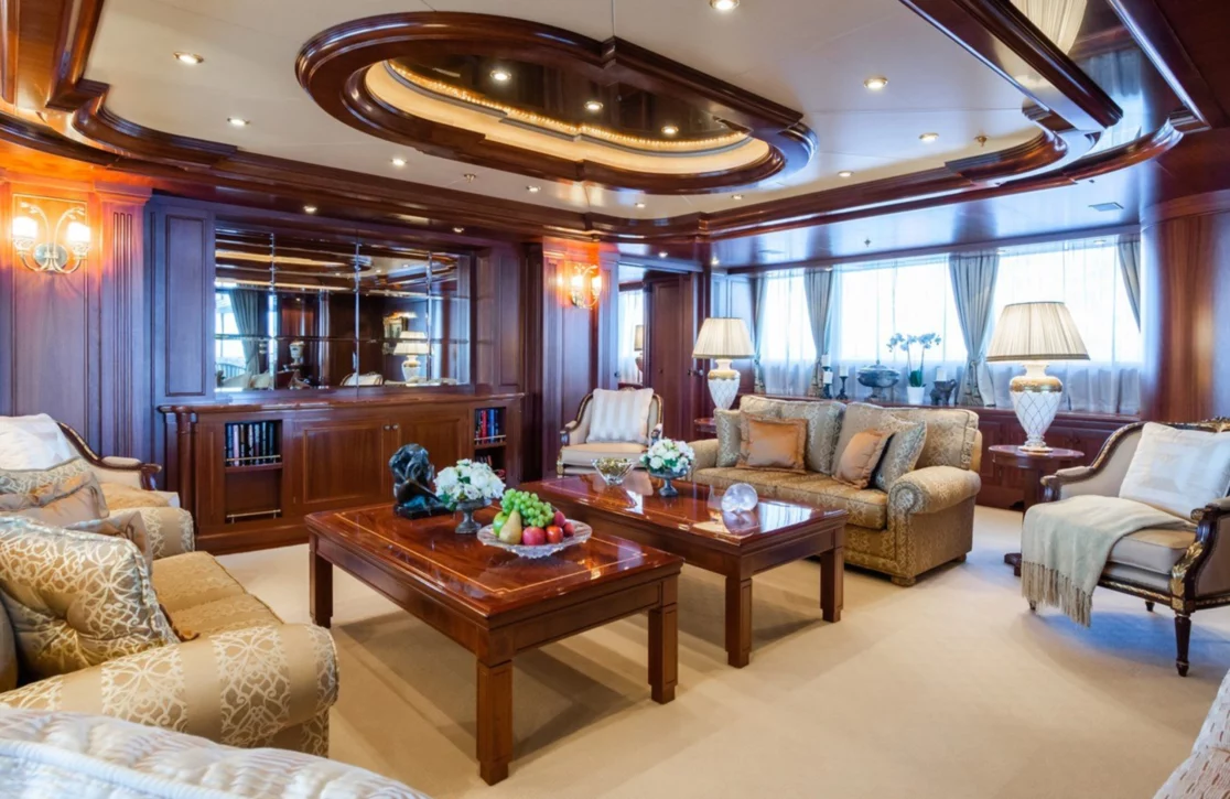 An image of Apogee yacht