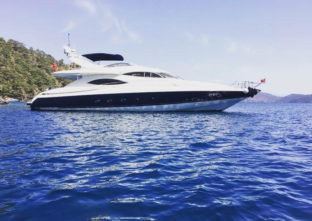An image of Vogue yacht