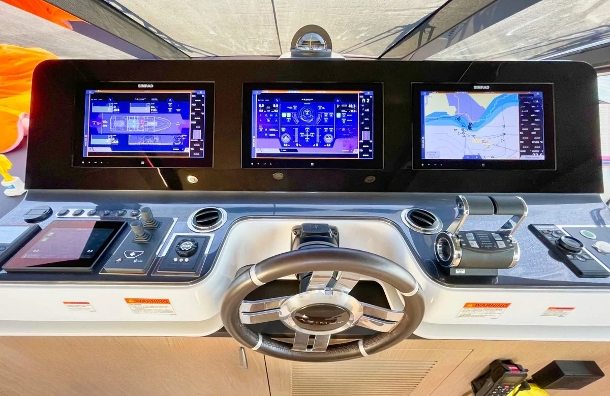 A preview of interior Bridge driving area