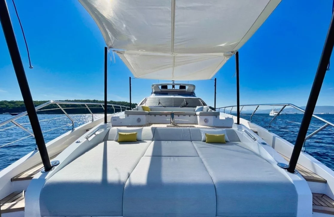 An image of Wave yacht