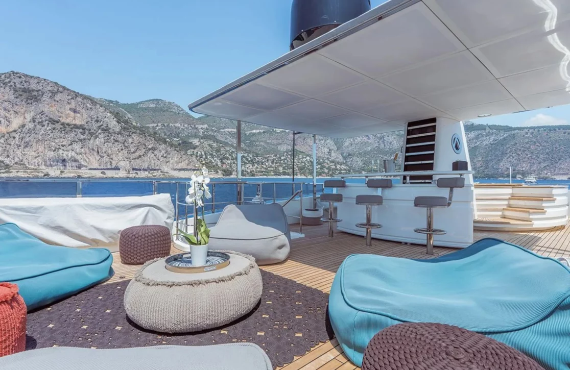 An image of Away yacht