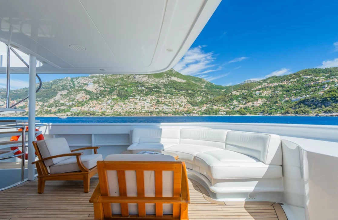 An image of Apogee yacht