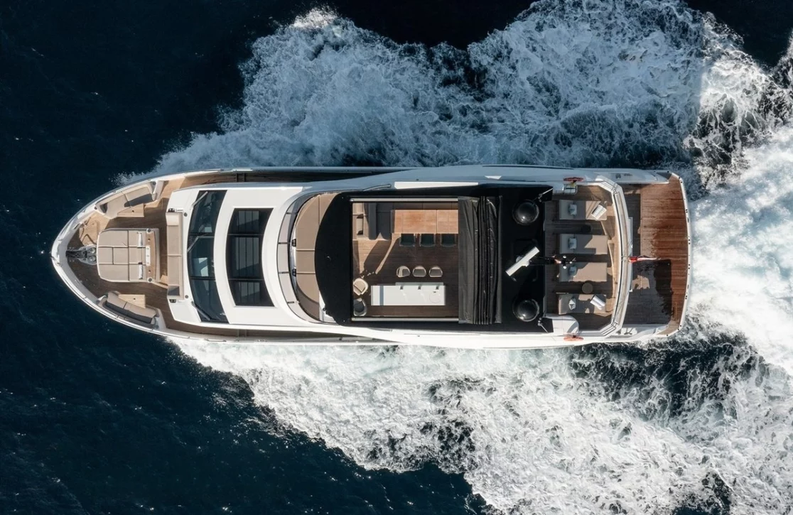 An image of Wyldecrest yacht