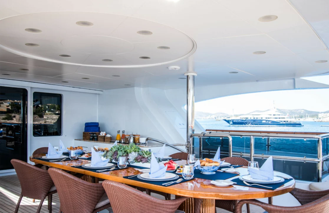 An image of Diane yacht