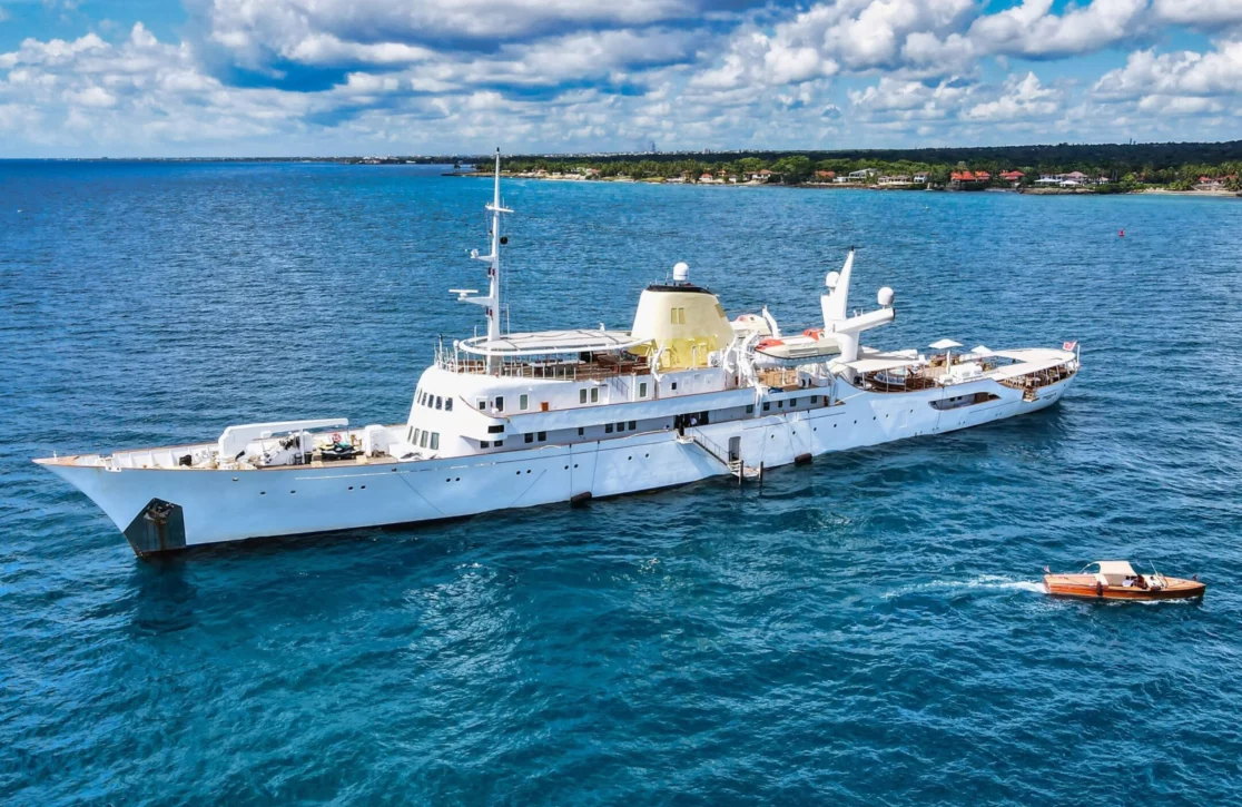 An image of Christina O yacht