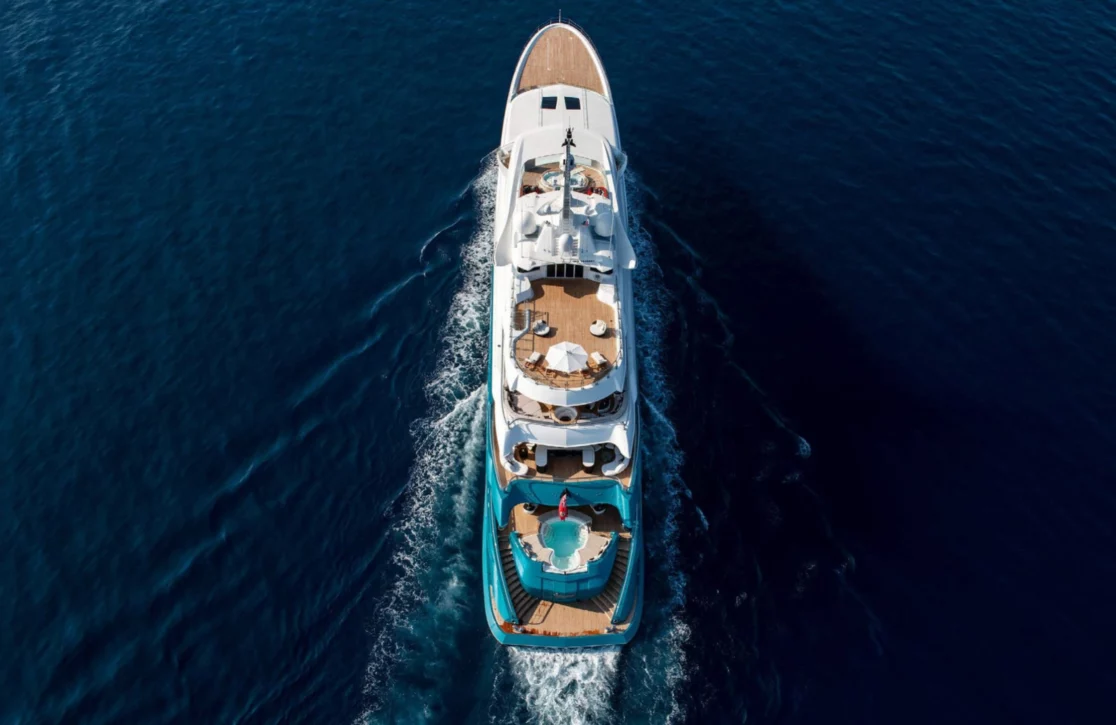 An image of Sunrays yacht